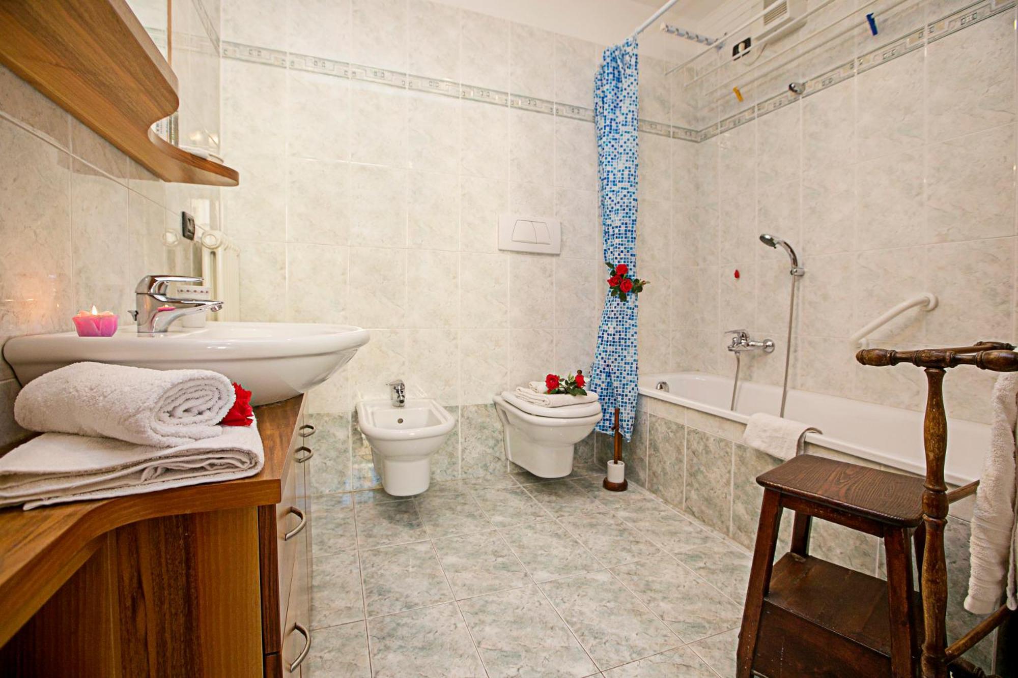 Riva Centro Apartment - Happy Rentals 外观 照片