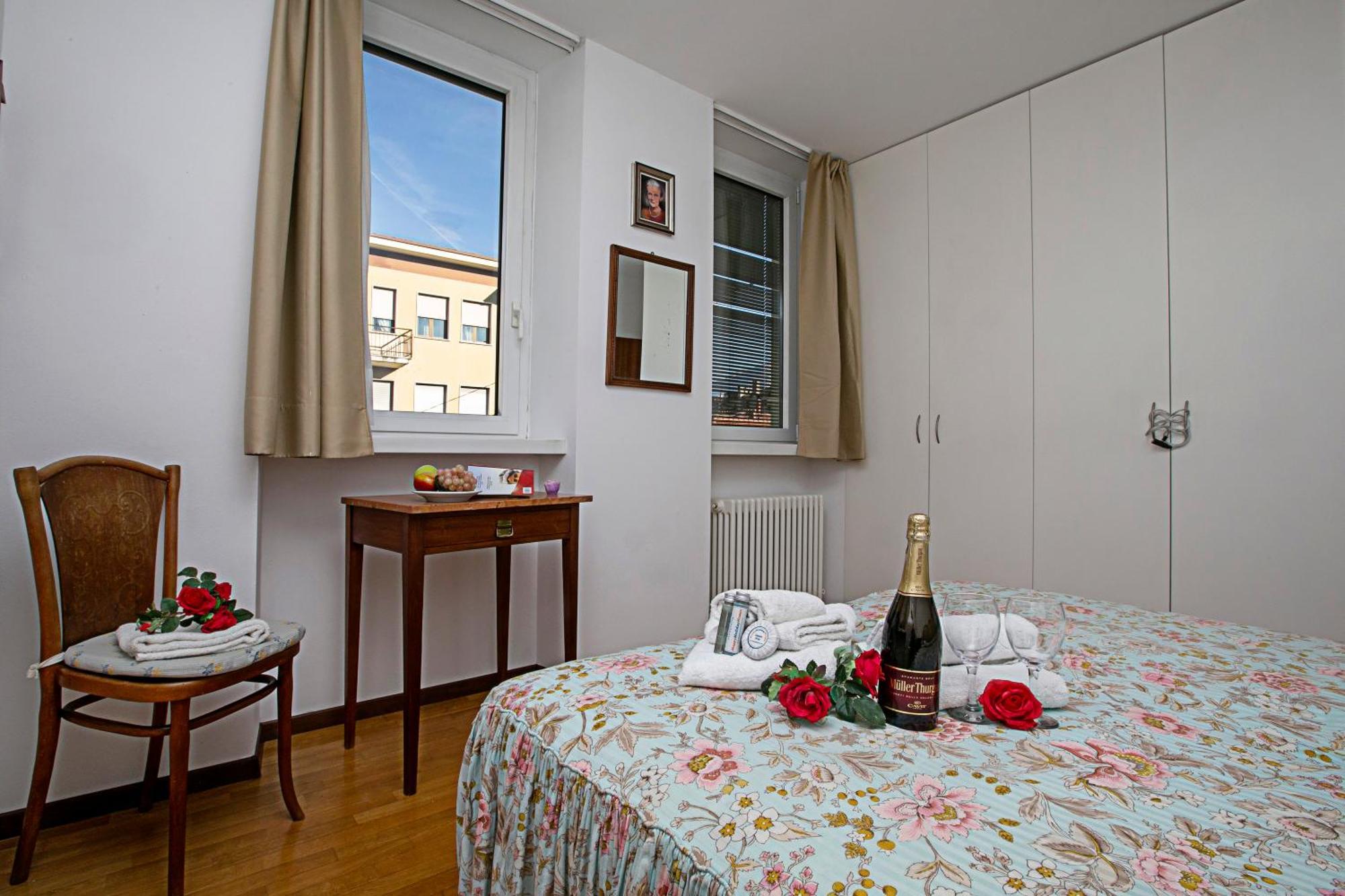 Riva Centro Apartment - Happy Rentals 外观 照片